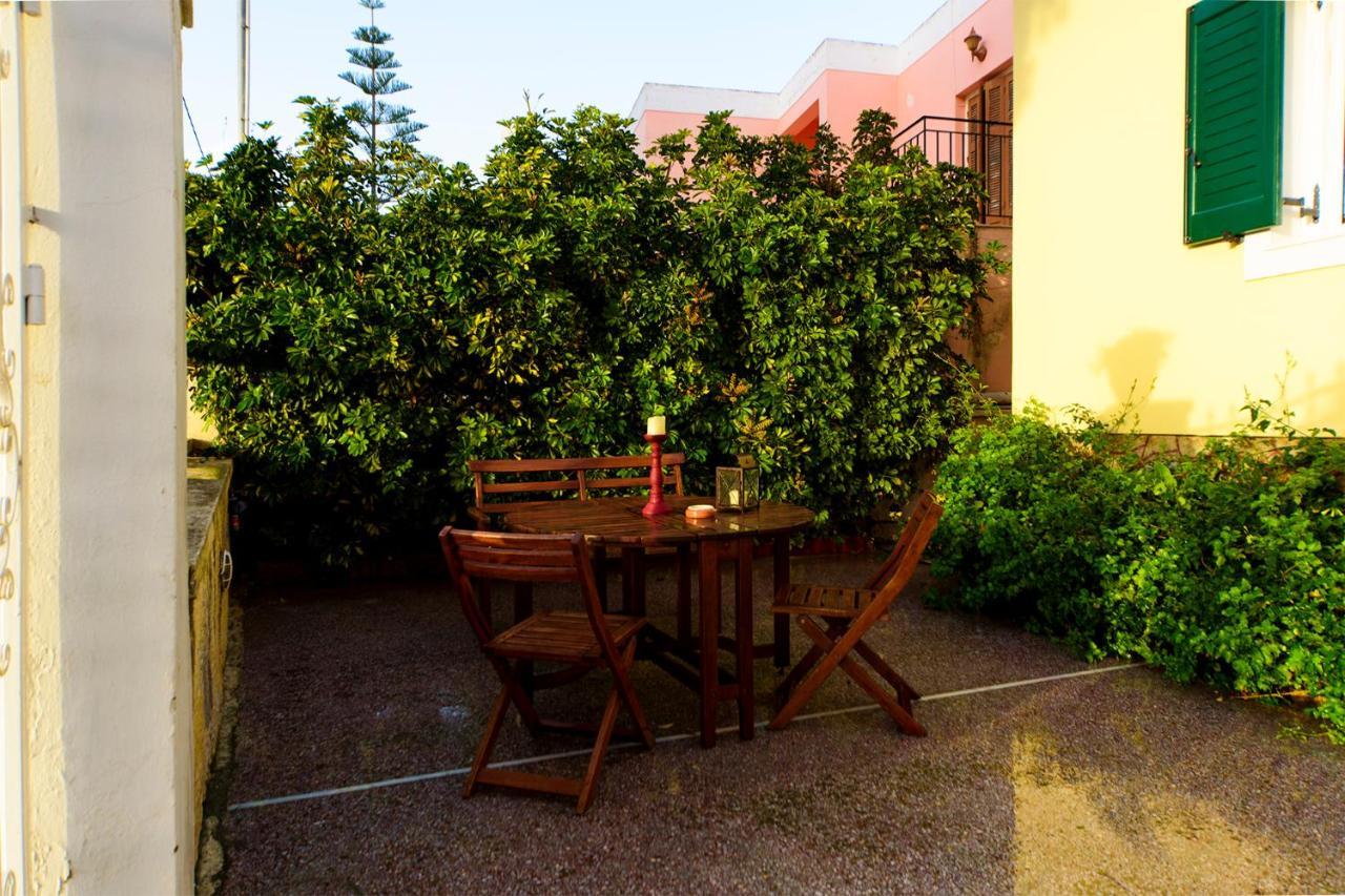 Apartament Jasmine Of Poseidonia Posidhonía Zewnętrze zdjęcie