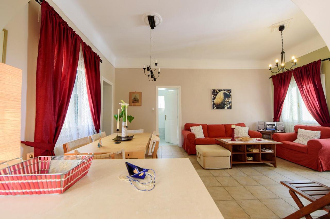 Apartament Jasmine Of Poseidonia Posidhonía Zewnętrze zdjęcie