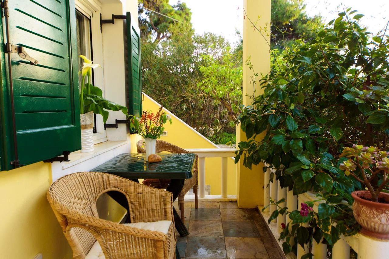 Apartament Jasmine Of Poseidonia Posidhonía Zewnętrze zdjęcie